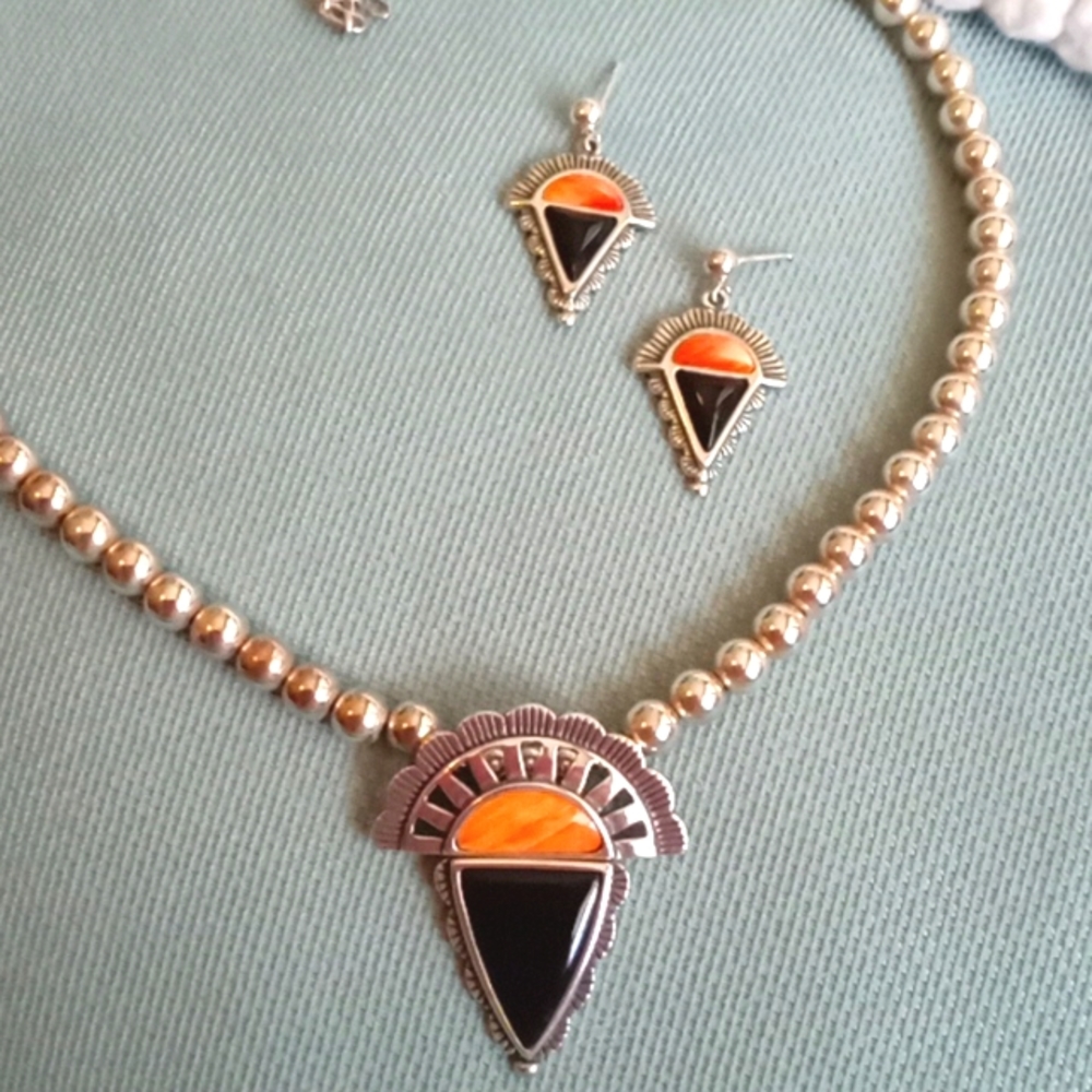 CAROLYN POLLOCK BLACK ONYX AND SPINNEY ORYSTER STERLING SILVER NECKLACE 🖤